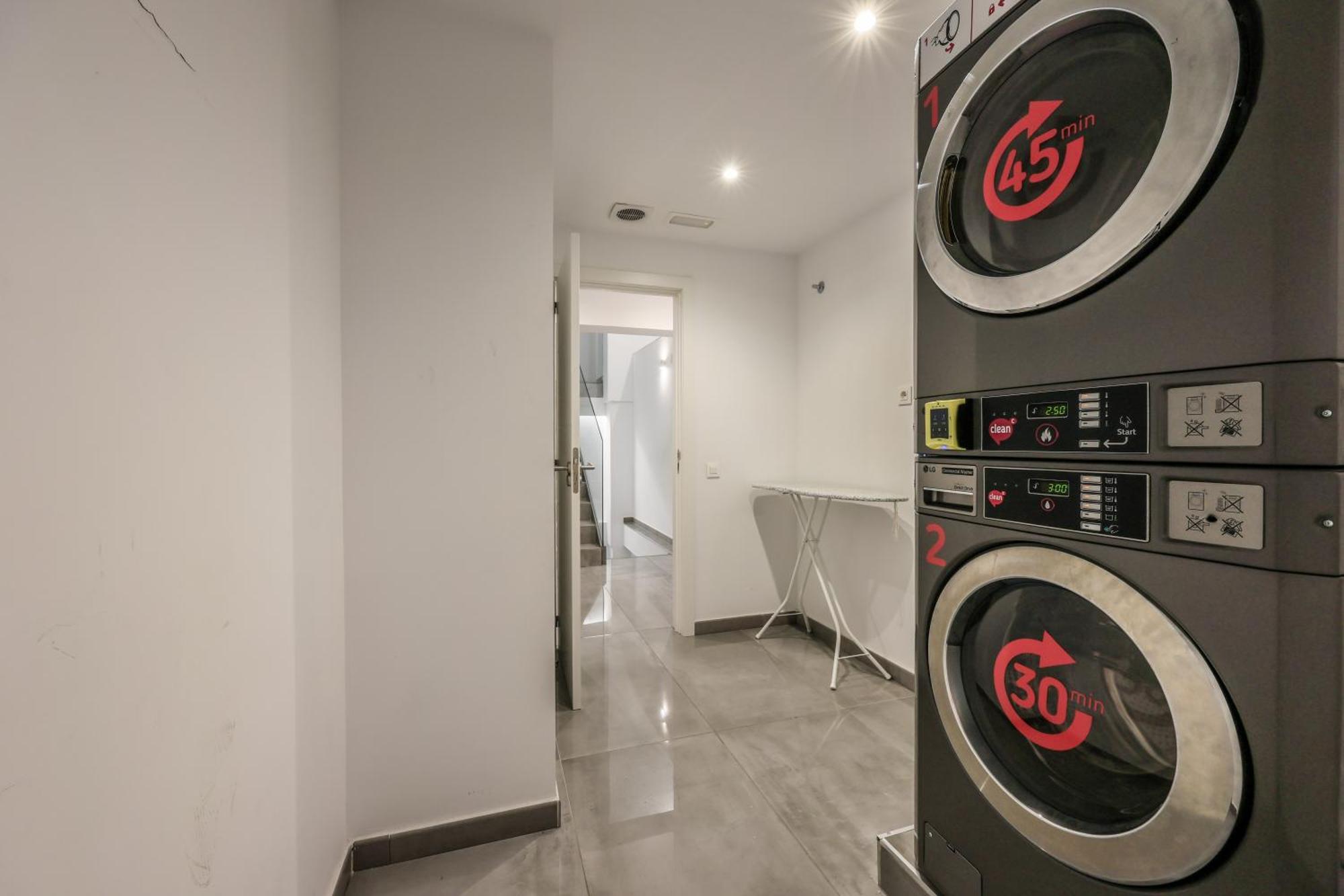 Amazinn Places Blasco De Garay 113 Madrid Exterior foto