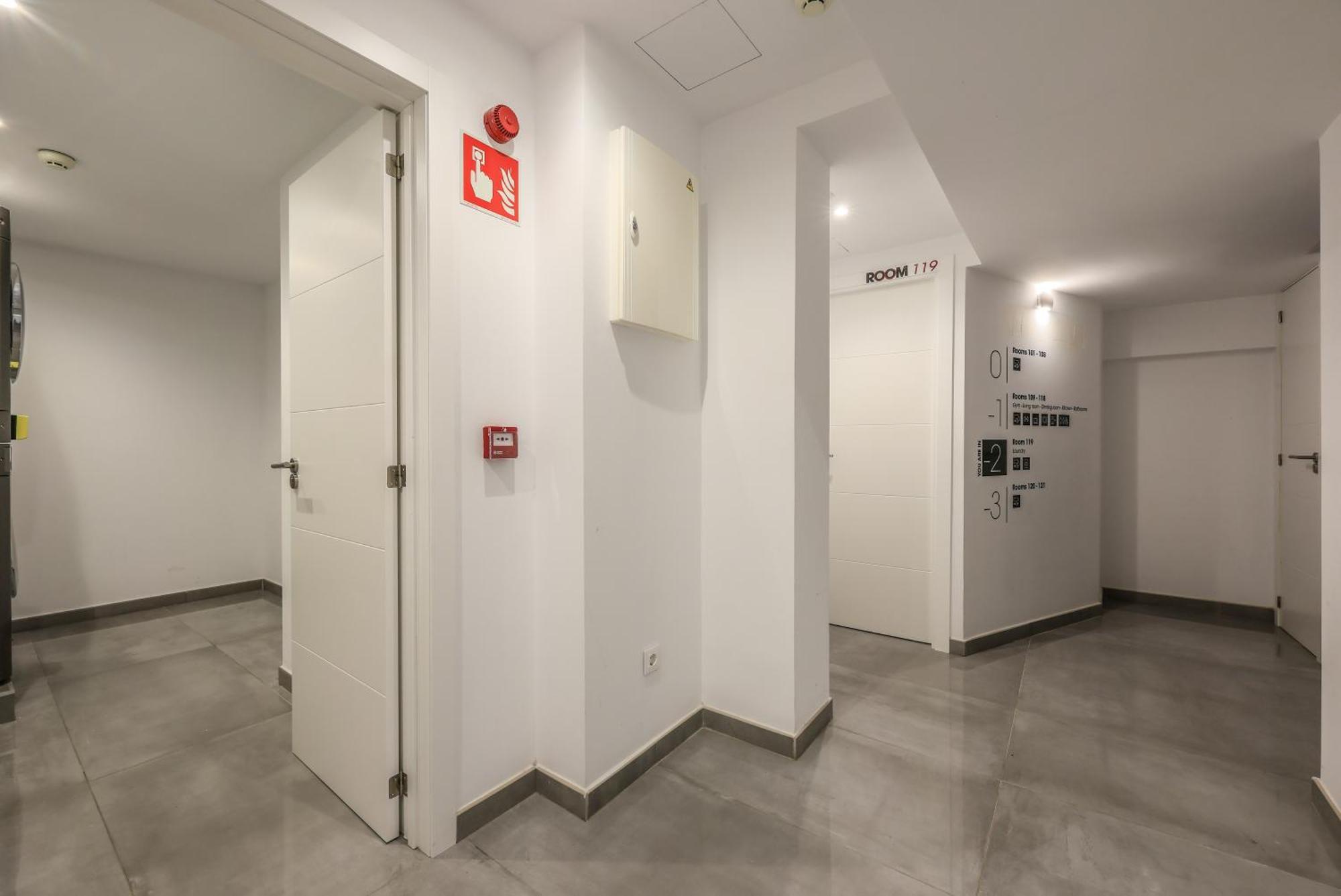 Amazinn Places Blasco De Garay 113 Madrid Exterior foto